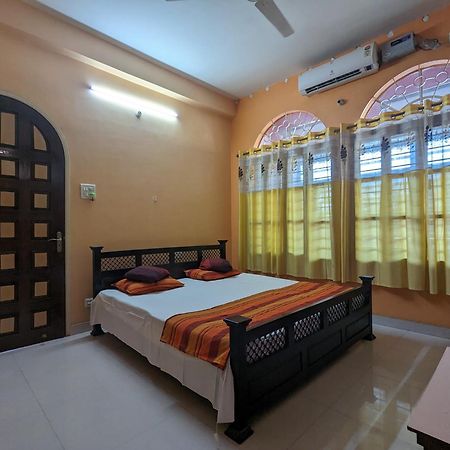 Saikia Nest The Home-Stay Guwahati Esterno foto